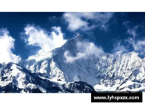 梅里雪山：神圣之巅，万物守护